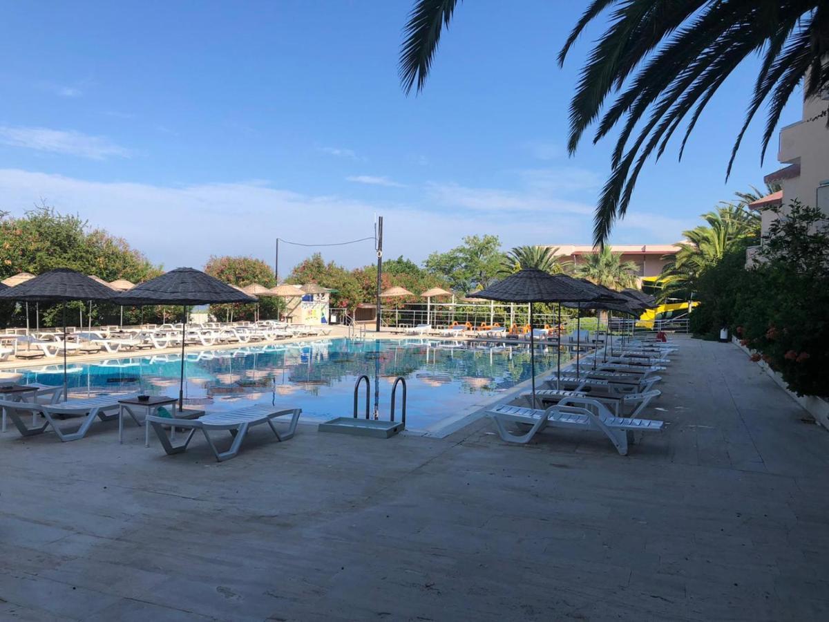 Hotel Afytos Oeren Park Mtk Zewnętrze zdjęcie