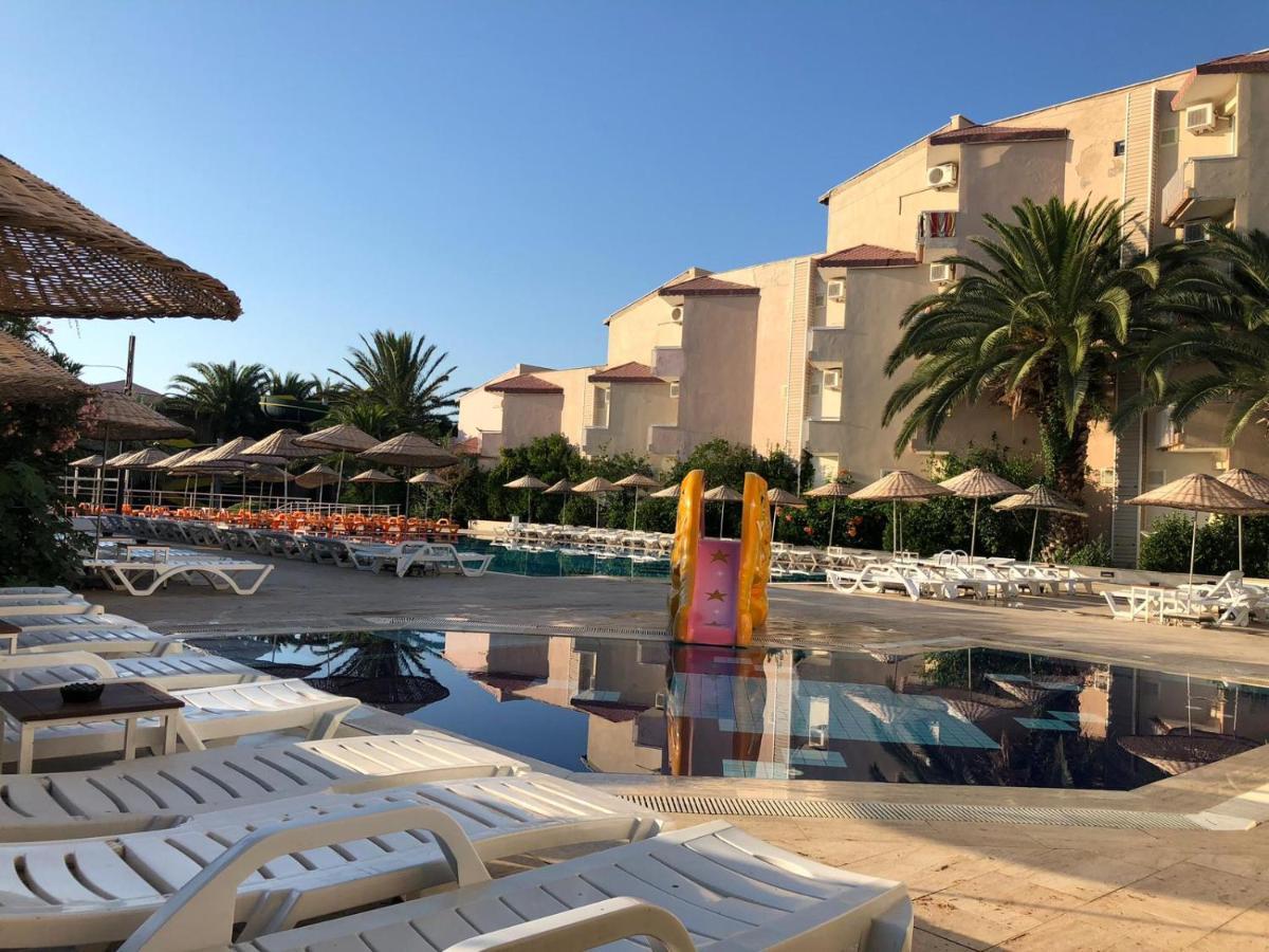 Hotel Afytos Oeren Park Mtk Zewnętrze zdjęcie