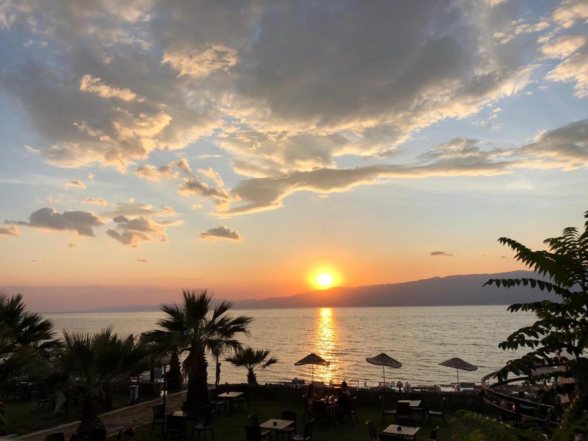 Hotel Afytos Oeren Park Mtk Zewnętrze zdjęcie