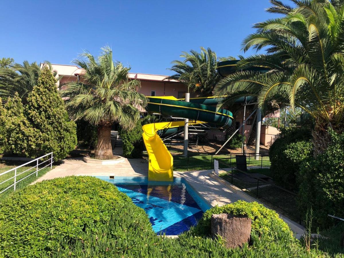 Hotel Afytos Oeren Park Mtk Zewnętrze zdjęcie
