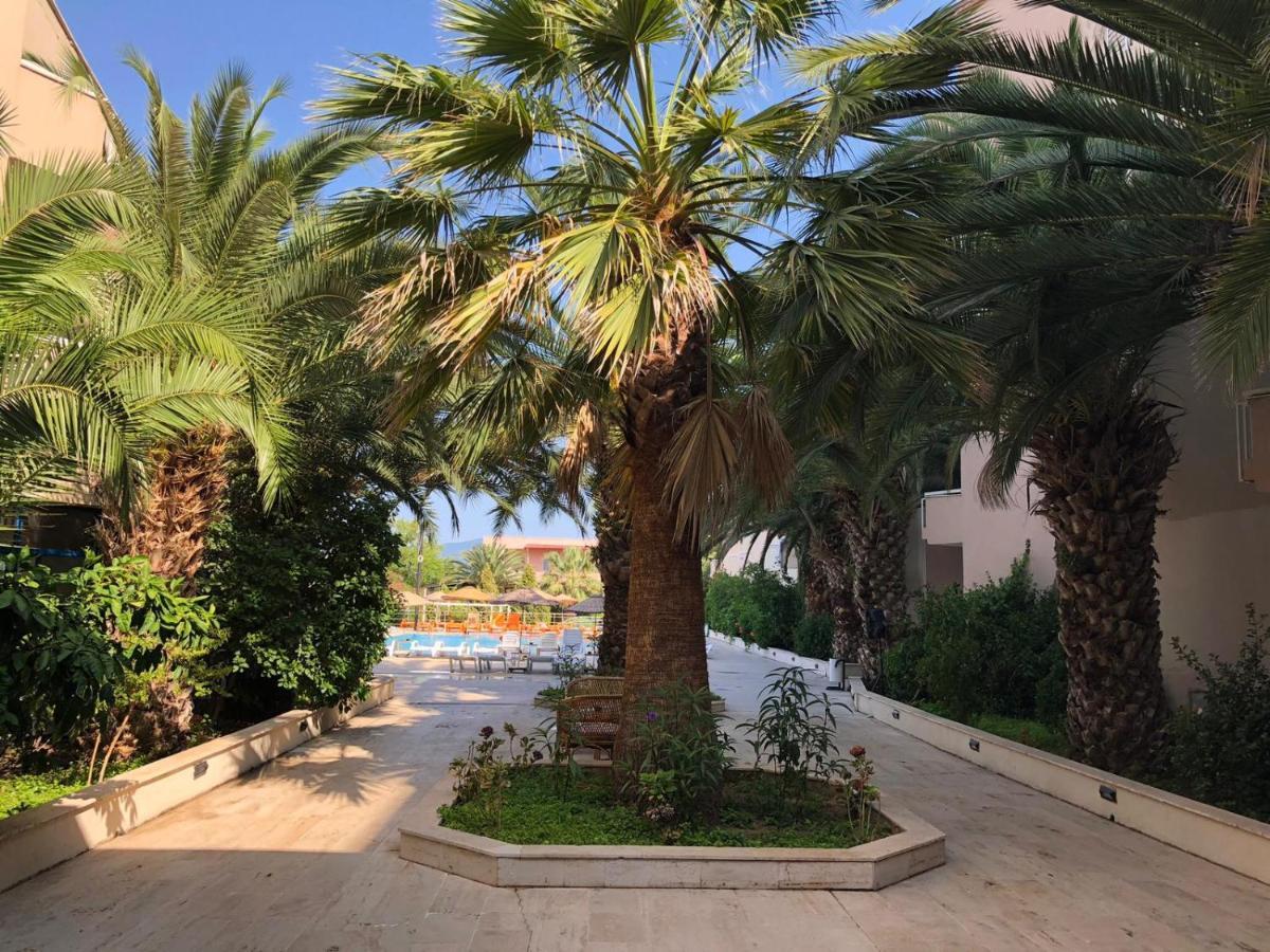 Hotel Afytos Oeren Park Mtk Zewnętrze zdjęcie